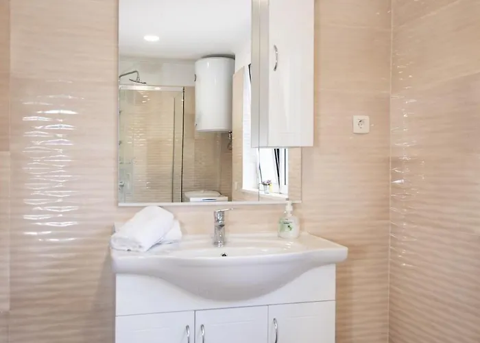 Διαμέρισμα In With Seaview, Balcony, Air Condition, Wifi 5025-4 Ika
